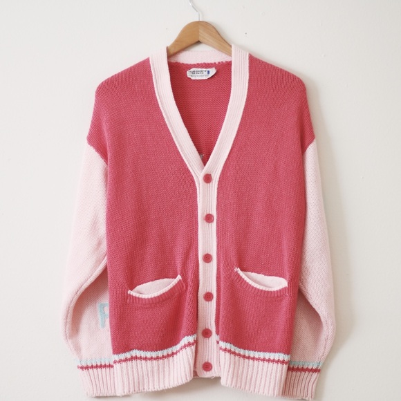 VINTAGE BUBBLE GUM PINK CARDIGAN - Picture 1 of 2
